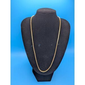 18" chain necklace